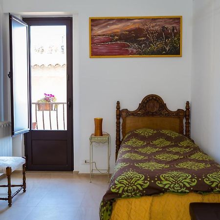 B&B La Casa Gialla タオルミーナ エクステリア 写真